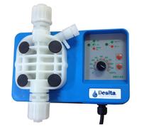 Pompe doseuse, débit de 5 l/h, pression de 9 bars, 230 V, corps en PVDF, joint en Viton