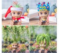 Pot de fleurs Unyqoos® Baby Groot, avec porte-clés, figurine décorative en PVC, utilisable comme pot pour plantes ou comme pot à crayons, avec trou de drainage, base stable – 2 modèles disponibles