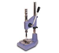 Presse à oeillets M75