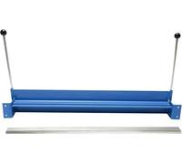 Presse plieuse, machine de pliage de tôles, machine de pliage de tôles manuelle. Comprend : table pliante, angle de pliage réglable, deux pinces en C, trous pré-percés, pour tôles jusqu'à 1,2 mm, long