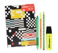 PRESTIGE & DELUXE Stabilo F.to Agenda scolaire uni 18 x 14 cm 2026/2027 édition spéciale pixel - 12 mois avec 2 stylos, surligneur, stylo, porte-clés sifflet et stylo de couleur