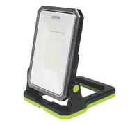 Projecteur de chantier LED rechargeable portable magnétique pliable Luceco avec crochet et chargeur portatif 1300lm
