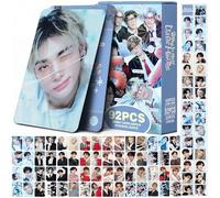 PYAJUU Stray Kids Cartes photo Do It Album photo Straykids Carte postale 2026 Cartes Lomo Stray Kids Autocollants Cadeau Merch For Stay KPOP Coffret cadeau (Stay in Little House)