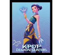 Pyramid International Impression collector encadrée K-POP Chasseurs de démons (ZOEY) - 30 cm x 40 cm - Sous licence officielle K-Pop - Prêt à accrocher - Taille unique