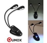 Qumox Mini lampe de table Goosenecks réglables Clip 2 Bras 4 LED Livre Lecture Lumière Lampe Pour le support de musique et la lumière de lecture de livres G