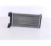 Radiateur de chauffage ailettes jointes mécaniquement 70501 NISSENS pour BMW 3