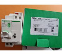 Combiné disjoncteur et télérupteur 16A type C Auto 3kA 1P+N embrochable Resi9 XE Schneider