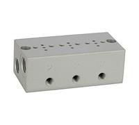 RIEGLER Riegler Plaque de base triple, M5 pour mini-vannes magnétiques 15 mm Quantité:1