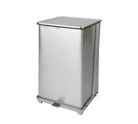 Rubbermaid Commercial Products Fgst40sspl Step-On Container (Square, 40-gallon, Acier inoxydable)