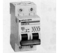 Schneider Elec PBT - Dit 10 12 - commutateur automatique control puissance c32 N icpm1p 30 A 4.5 kA