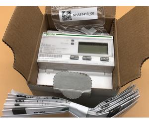 SCHNEIDER ELECTRIC A9MEM3135 - Digital Energy Meter 63A NEW IN BOX iEM3135