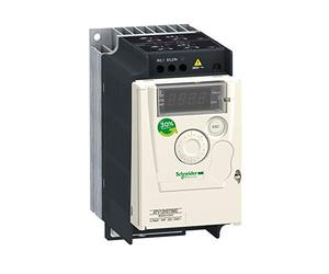 Schneider Electric ATV12H075M2 ATV12 Variateur de Vitesse avec Dissipateur Thermique, 1 Phase, 1 hp, 143 mm Hauteur x 72 mm Largeur x 131.2 mm Profondeur, 0.75 kW Moteur, 200-240V