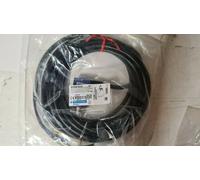 Schneider Electric XCMD2102L5 ex OsiSwitch Métal Interrupteur de position format standard, poussoir à galet acier, tête de piston, 1NC+1NO, brusque, 5 m longueur de câble