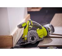 Ryobi Mini-scie circulaire plongeante R18MMS-0 18V – 2 lames multimatériaux/carrelage, sans batterie