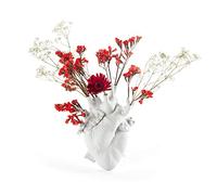 Seletti Love in Bloom Vase cœur Blanc | Seletti Love in Bloom Vaso in Porcellana 09920 - 16,5 × 9 × 25 cmIl vaso Seletti Love in Bloom è un'interpretazione ironica
