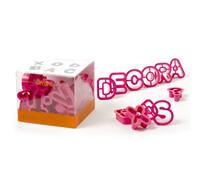 Set de 27 découpoirs Emporte pièces en plastique Alphabet Decora