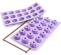 Set de moules à gâteaux en silicone « mini-kouglof » comprenant 18 emporte-pièces