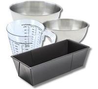 Set pâtisserie avec moule à cake extensible, 2 bols à mixer, verre mesureur et spatule Zenker