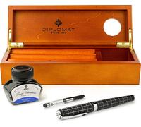 Set stylo plume Diplomat Excellence Aplus losange guilloché lapis noir avec encre d'écriture et étui en bois, épaisseur M