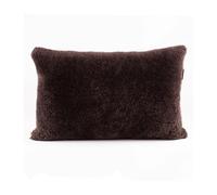 Shepherd of Sweden Coussin en peau de mouton Shepherd Lina 40 x 30 cm marron foncé