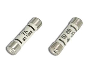 SKROSS® Lot de 3 fusibles de rechange universels BS1362 7 A 240 V CA pour adaptateur de voyage