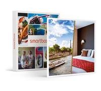 SMARTBOX - Coffret Cadeau Échappée à Paris en hôtel 3* ou 4* avec 1h de croisière sur la Seine-Multi-thèmes