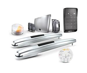 Somfy 1245531 - Motorisation Exavia Star portail battant - Pour vantaux largeur max. 2,5m et hauteur max. 2m - Livré avec 1 clavier à code, 2 télécommandes Keypop, 1 feu orange et photocellules