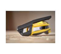 Stanley Cutter Stanley 18mm avec curseur 35mm emballage libre-service, poignée plastique Quantité:1