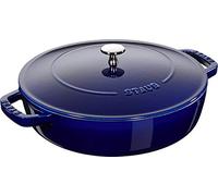 STAUB Sauteuse Chistera en Fonte 28 cm, 3,7 L, Bleu Intense, Induction | Couvercle avec système d’auto-arrosage, compatible tous feux et four, fabriquée en France