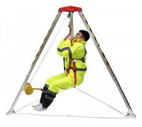 Système de trépied de Sauvetage en Espace confiné Ultra-résistant avec treuil de 1180 kg (2600 LB), Protection d'urgence pour Caves, égouts et conduits de cheminée - Cons