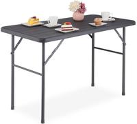 Table de jardin Relaxdays, aspect bois, rectangulaire, H x l x P : 74 x 118 x 60 cm, plastique, métal, table de terrasse pliante, grise