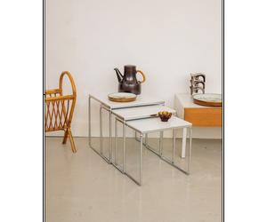 Tables gigognes en formica n°144