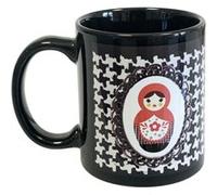 Tasse en céramique noire Poupée russe by Cbkreation Multicolore G