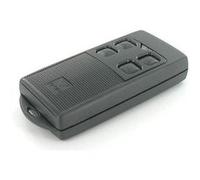 Télécommande Cardin S738-Tx4 pour portails et garages