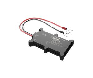 Teltonika FMC880-E Traceur GPS 4G LTE pour vehicules - Protection avec montage dans le compartiment moteur