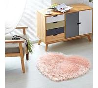 Teppich Wölkchen Tapis en Fausse Fourrure d'agneau et Peau de Mouton - Carpette Moelleuse pour Chambre à Coucher, Salon, Crèche - Jet de Divan de Décoration Chaise - Rose - 80x75cm - Cœur