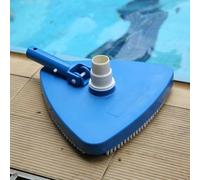 Tête d'aspiration triangulaire pour piscine - Outil de nettoyage d'angle | Cette tête d'aspirateur triangulaire lestée reste fermement sur le sol de la piscine pour nettoyer efficacement les coins et