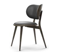 Mater Chaise The Dining Chair cuir noir. support en chêne gris sirka