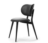 Mater Chaise The Dining Chair cuir noir. hêtre lasuré noir