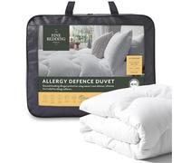 The Fine Bedding Company Couette Anti-Allergique - Tog 4,5 - Fabriquée à partir de matériaux recyclés - Hypoallergénique et hypoallergénique - Simple