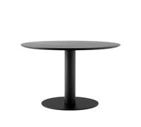 &Tradition Table à manger In Between SK12 chêne laqué noir. structure en métal noir mat