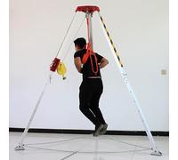 Trépied for espaces confinés avec treuil de sauvetage et protection antichute, for interventions médicales/chantier(2600LBS Winch)