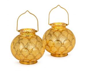 TRIROCKS Lot de 2 lampes de table marocaines à piles, lanternes sans fil en métal doré de 28 cm avec ampoule LED incluse, à suspendre ou décoration de table pour salon, fête de mariage