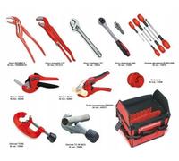 Trousse à outils tendance dans un sac