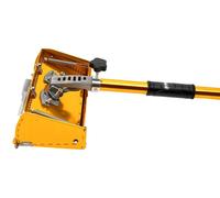 Truelle de finition pour enduit, longueur de tige réglable de 105 à 168 cm, bac à enduit de dimensions 26,5 x 13 x 12 cm, poids 2,6 kg, angle réglable à 30°/90°, système de réglage de la tige à 5 posi