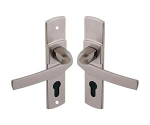 Vachette Ensemble de Poignée de Porte sur Plaque ARTIS - Version Bec de Cane pour Porte de Cuisine, Salon - Entraxe 165 mm - Matériau Zamak Résistant - Garantie 10 Ans - Finition Platine