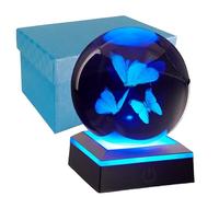 Veilleuse 3D en forme de papillon en forme de boule de cristal avec base LED, lampe papillon, cadeau d'anniversaire, de Noël pour garçons, filles, amis (papillon)