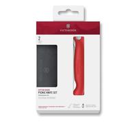 Victorinox Swiss Classic Couteau de Pique-nique Pliable Cranté avec Planche | Idéal pour fruits, légumes et pains, lame en acier inoxydable extra tranchante et planche Epicurean, Noir, Swiss Made