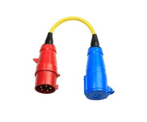 Victron Adaptateur 32A CEE femelle 3p à 32A CEE mâle 5p