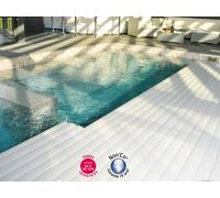 Volet automatique de sécurité immergé Abriblue IMM'BOX lames et caillebotis PVC blanc pour piscine 4x8m avec escalier Ø<3m en équerre